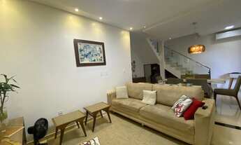 Imagem 7: Casa no Caminho do Sol com 4 dormitórios, sendo 1 suíte #nascente