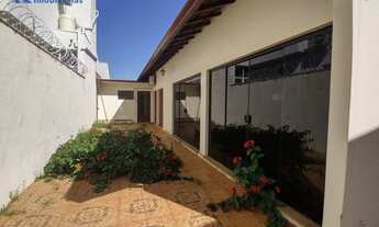 Imagem 2: Casa com 4 dormitórios à venda, 210 m² por R$ 550.000,00 - Jardim Estoril - Bauru/SP