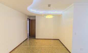 Imagem 3: SQN 111 - 4 QUARTOS, 2 SUÍTES, VAZADO, 2 VAGAS!