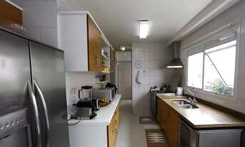 Imagem 3: Apartamento para venda tem 178 metros quadrados com 4 quartos em Vila Andrade - São Paulo