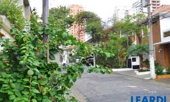 Imagem 3: SOBRADO - PERDIZES - SP