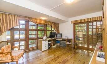 Imagem 4: Porto Alegre - Casa Padrão - Cavalhada