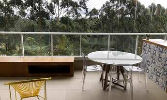 Imagem 4: Apartamento para aluguel e venda possui 172 metros quadrados com 3 quartos. Mobiliado