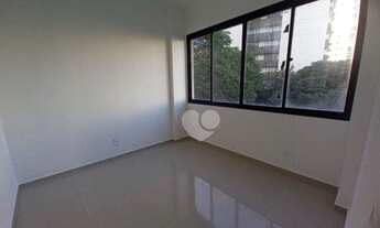 Imagem 3: Tijuca, Frente, vista livre, Sol matinal: Sala, 3 quartos, 3 banheiros, sendo um suite, de