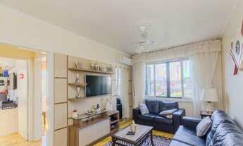 Imagem 2: Porto Alegre - Apartamento Padrão - Partenon