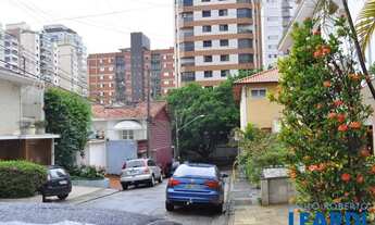 Imagem 2: SOBRADO - PERDIZES - SP