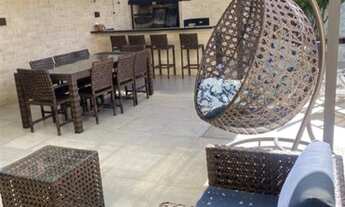 Imagem 2: Casa de condomínio para aluguel possui 350 metros quadrados com 4 quartos