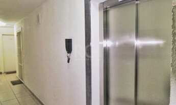 Imagem 5: Porto Alegre - Apartamento Padrão - Glória