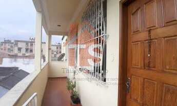 Imagem 4: Oportunidade em Cascadura - Apto de 2 qts com condomínio barato entre a Rua Goiás e a Subu