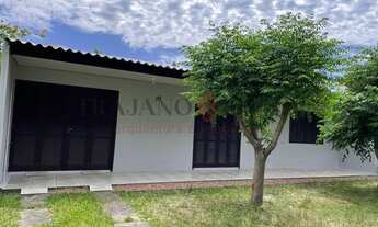 Imagem 4: Linda residência com 80 m², próximo ao mar, localizada no Baln. Marambaia - Arroio do Sal