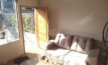 Imagem 2: Porto Alegre - Casa Padrão - Hípica