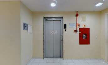 Imagem 2: Porto Alegre - Apartamento Padrão - Ipanema