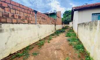 Imagem 2: Casa com 2 Quartos na Vila Adelina para Alugar, 60 m² por R$ 800/Mês