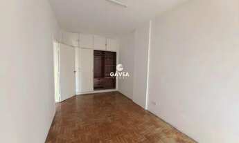 Imagem 7: Apartamento no Gonzaga com vista parcial para o mar!!