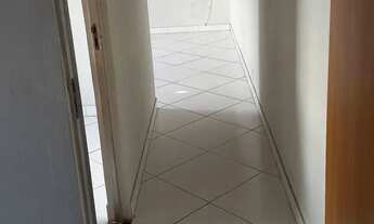 Imagem 4: Casa roxo verde Casa com 2 dormitórios