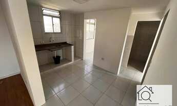 Imagem 2: Apartamento com 2 dormitórios, 59 m² - venda por R$ 190.000 ou aluguel por R$ 1.300/mês