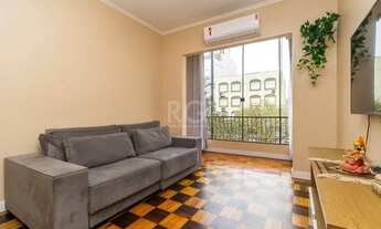 Imagem 1: Apartamento 85m² - 3 dormitórios, sacada, churrasqueira no bairro Cidade Baixa