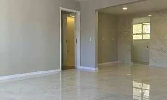 Imagem 3: APARTAMENTO com 3 dormitórios à venda com 91m² por R$ 570.000,00 no bairro Água Verde - CU