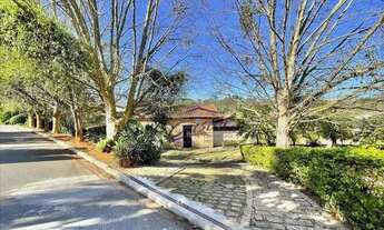 Imagem: Linda casa de esquina TÉRREA rústica contemporânea