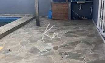 Imagem 3: Excelente casa duplex em condomínio com 400m2,composto de 4 quartos sendo 1 suit