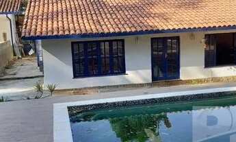 Imagem 5: Casa para Venda em Teresópolis, Albuquerque, 3 dormitórios, 1 suíte, 2 banheiros, 3 vagas