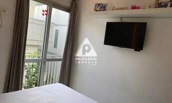 Imagem 13: Rua Maria Angélica, original 3 quartos, convertido em 2 quartos e 1 escritório conectado a