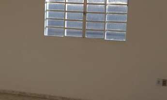 Imagem 2: Ponto comercial/Loja/Box para aluguel possui 42 metros quadrados