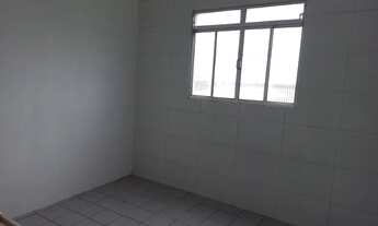 Imagem 4: Alugo apartamento com dois quartos, sala dois ambientes, varanda, cozinha/área de serviço