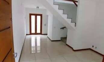 Imagem 3: Casa de condomínio sobrado para venda possui 150 metros quadrados com 2 quartos