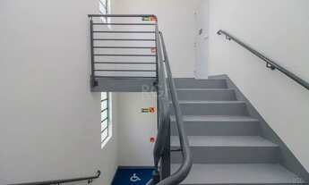 Imagem 7: Apartamento para Venda - 72.12m², 2 dormitórios, sendo 1 suites, 2 vagas - Petrópolis