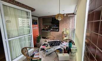 Imagem 5: Certamente! Segue abaixo a descrição do apartamento com 4 dormitórios à venda, 194 m² por