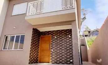 Imagem: Casa Jardim do Lago -vista para pedra grande