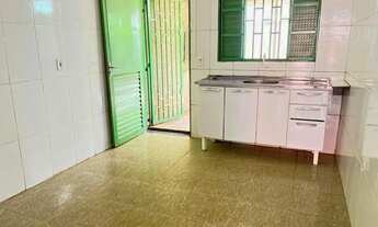 Imagem 7: Quer uma casa para alugar? Eu tenho em Valparaíso na Anhanguera B, casa murada e com quint