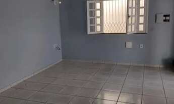 Imagem 2: Excelente casa com 2 suítes, disponível para locação, Parque 10 de Novembro - Manaus - AM