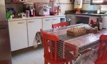 Imagem 7: Residência c/ 185m², 3 dormitórios, sendo 1 suites, 2 vagas - Bahamas