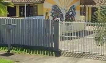 Imagem 3: Aqui aqui casa muito pertinho praia