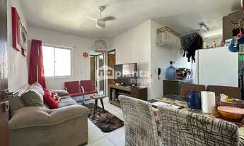 Imagem 2: Apartamento à venda no Bairro Aririu em Palhoça-SC, com 2 quartos, 1 vaga