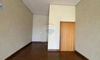 Imagem 5: Salão comercial de 50 metros com banheiro de acessibilidade disponível para locação na pla