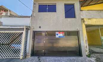 Imagem 2: Sobrado para venda em Vila Califórnia com 4 quartos, sendo 2 suítes , 184m²