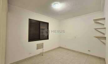 Imagem 7: Apartamento com varanda e lazer na Praia das Pitangueiras, Guaruja