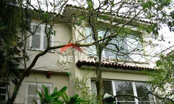 Imagem: Casa de condomínio em Rua Almirante Alexandrino