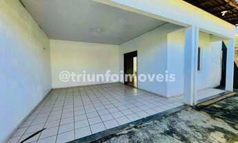 Imagem: Casa com 3 quartos a venda no Mocambinho