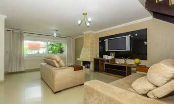 Imagem 2: Casa de 4 dormitórios à venda no Bairro Ipanema - Porto Alegre