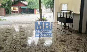 Imagem 2: Oportunidade Única no Campo Belo: Ampla Loja de Esquina com Sobreloja