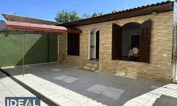 Imagem: Água Verde - Casa com 3 dormitórios para