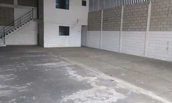 Imagem: Alugo Galpão 210m²