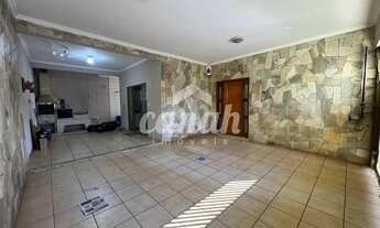 Imagem 5: Casa para Alugar na Vila Tibério, 4 Dorms, 261m² - Ribeirão Preto