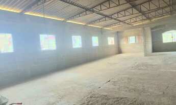 Imagem: Galpão de 700m² de área útil, num terreno