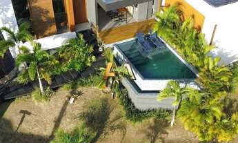 Imagem: Casa à venda no bairro Alphaville Litoral