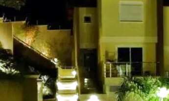 Imagem: Casa de condomínio em Avenida Senador José